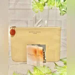 NWT Bottega Veneta illusione toilety makeup bag 9x7x1